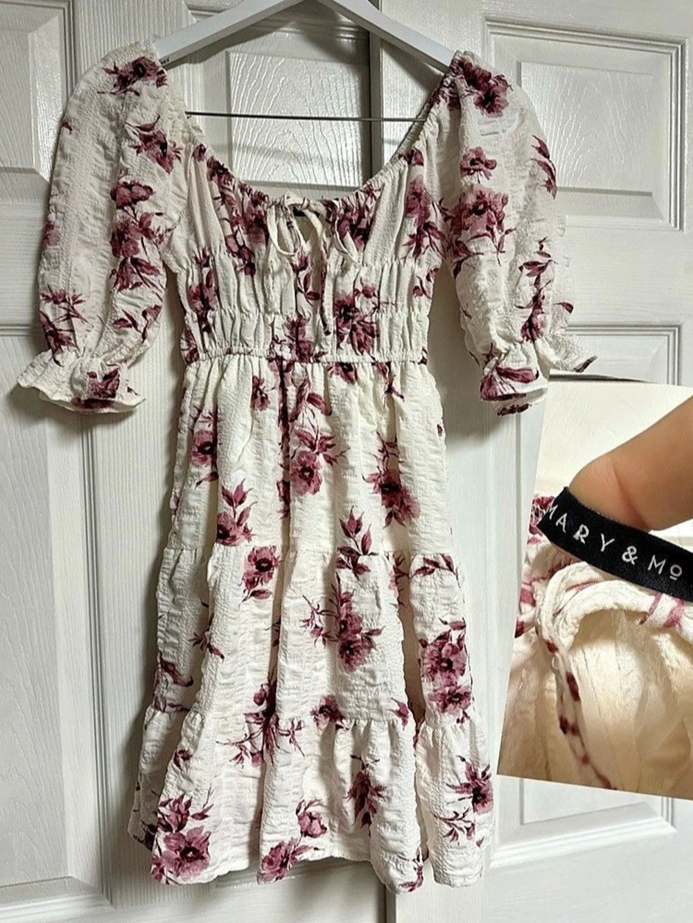 Mary & Moe Floral Mini Dress in White & Pink Size XS Like New